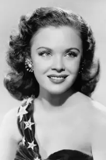 Gloria Jean como: Marilyn Benton