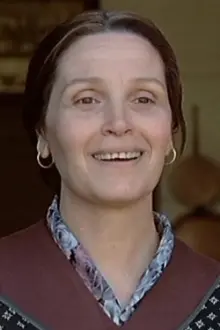 Carla Calò como: La direttrice