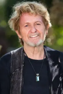 Jon Anderson como: Vocals / Guitar / Percussion