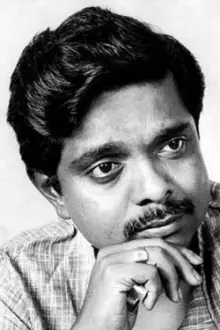 Sadashiv Amrapurkar como: Supremo / Trikal Anna