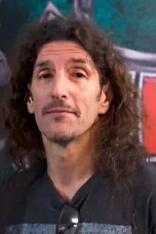 Frank Bello como: Ele mesmo