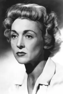 Betty Ann Davies como: Sally Martin