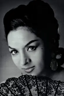 Lola Flores como: Dolores Vargas González