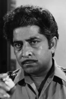 Satyendra Kapoor como: Narayan Shrivastav