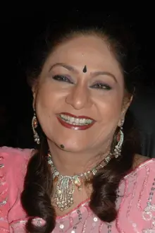 Aruna Irani como: Bhagyalaxmi Dixit