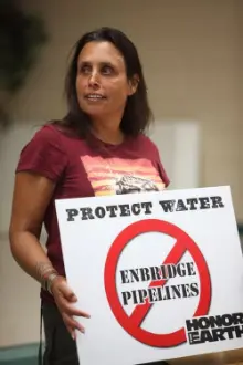 Winona LaDuke como: 