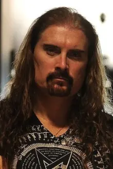 James LaBrie como: 