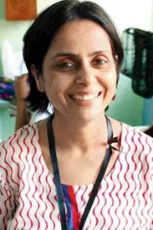 Loveleen Mishra como: Chetan's Mom