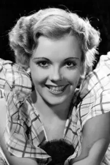 Dorothy Lee como: Peggy