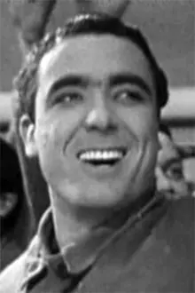 Jacques Shelly como: Paul