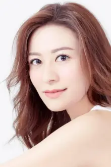 Elanne Kwong como: Wong Yue Yee