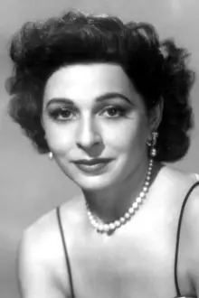 Pamela Mason como: Sybil