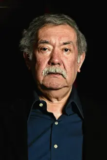 Raúl Ruiz como: 