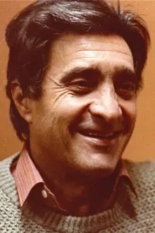 Martín Adjemián como: Irala
