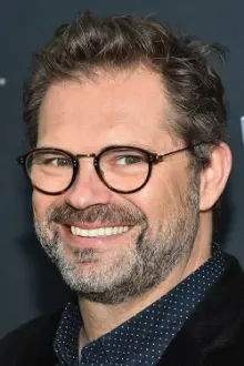 Dana Gould como: Rupert