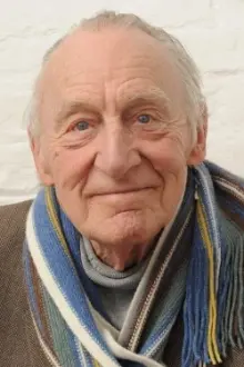 Geoffrey Bayldon como: 