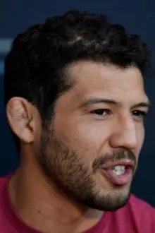 Gilbert Melendez como: 