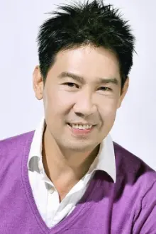 Edmund Chen como: Zhou Jing Yun