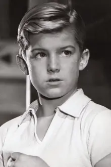 Fergus McClelland como: Andrea, the boy