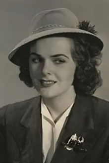 Mildred Coles como: Gloria Lamoreaux