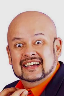 Harith Iskander como: Pak Atan