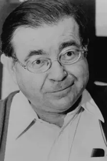 Marvin Kaplan como: Clifford Van Kunkle