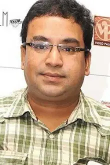 Nikhil Ratnaparkhi como: Gul