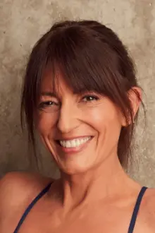 Davina McCall como: Self - Host