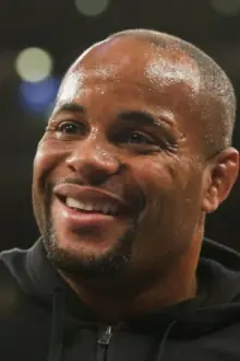 Daniel Cormier como: 