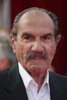 Gérard Hernandez como: Barquette