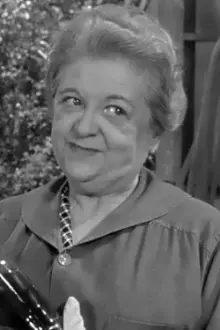 Gladys Hurlbut como: Della Rice