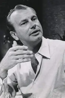 Jack Paar como: Host