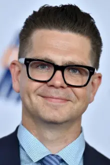 Jack Osbourne como: Ele mesmo