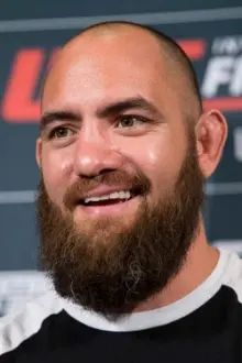 Travis Browne como: 