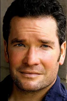 Matthew Tompkins como: Sheriff Hardy