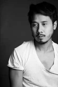 David Huynh como: Charlie