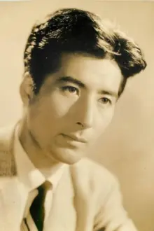 Ryōji Hayama como: Jinkichi Kobayashi