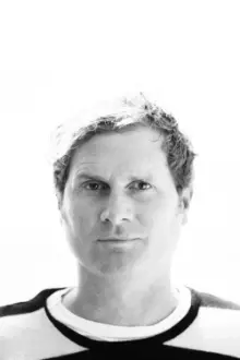 Rob Bell como: Ele mesmo