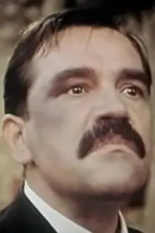 Dragan Maksimović como: Dezerter