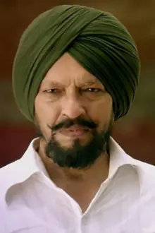 Sardar Sohi como: Meghnath Sharma