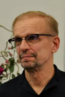 Jukka Puotila como: Jussi Ketonen