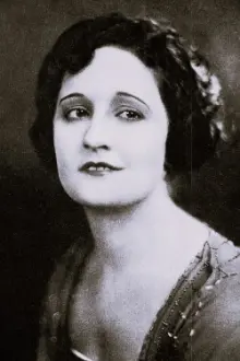 Rosemary Theby como: Ethel Wynne