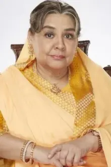 Farida Jalal como: Akbari