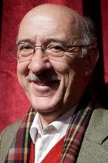 Gianfranco Brero como: Miguel