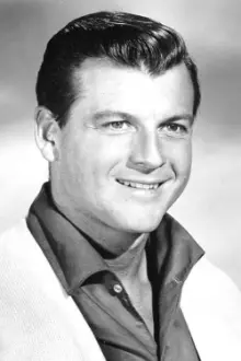 Jody McCrea como: Rick Pollard