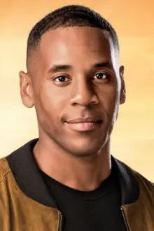 Reggie Yates como: 