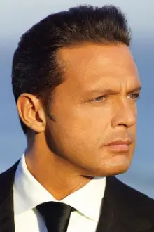 Luis Miguel como: Luis Aranda