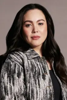 Claudine Barretto como: Pops Fernandez