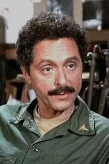 Allan Arbus como: Julius Rosenberg