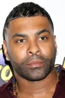 Ginuwine como: Trey